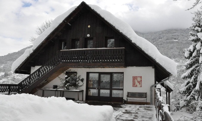 Queige Maison | Arechettaz grange aux loups