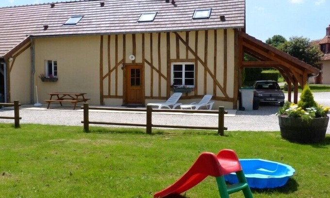 Villegenon Maison | Maison de caractere avec piscine dans un cadre verdoyant de 4 a 6 personnes