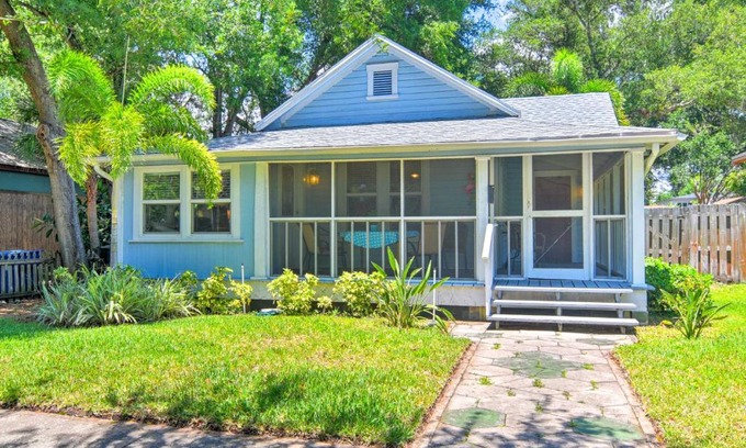 Historic Uptown Maison | Old St Pete Bungalow - Downtown 1 Mi, Beach 8 Mi!