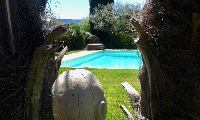 Merindol-les-Oliviers Autre | Mas en vieilles pierres en Drôme Provençale avec piscine extérieure et jardins