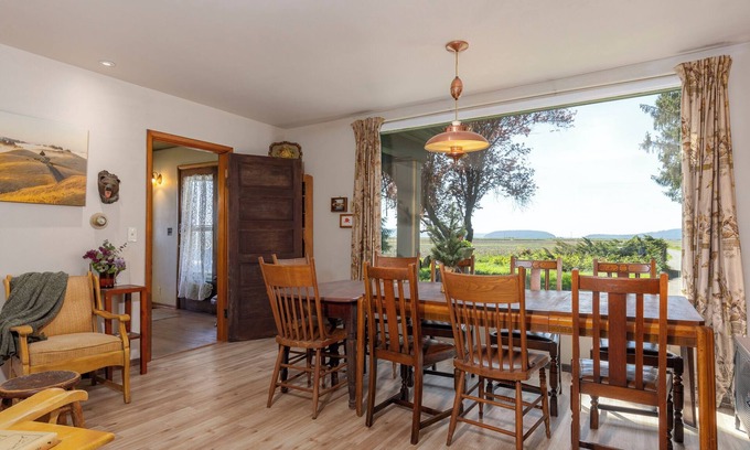 Bow Autre | Old Timers' Farm & Ranch - 60 Acres with Expansive Views, Brand New Listing!