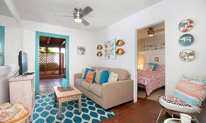 Old Town Maison | Old Town 1BR Short Drive to Downtown & Beaches 2.5