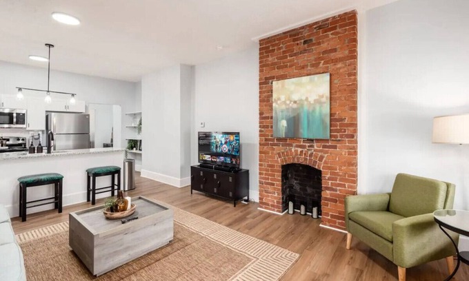 Olde Towne East Maison | Olde Towne Jewel - 455 South 22nd Street