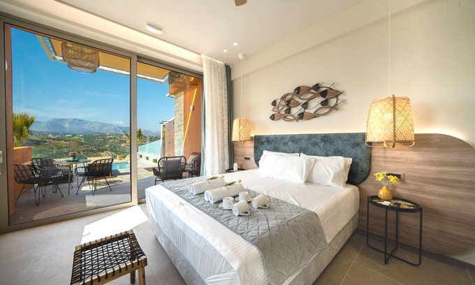 Athanatoi Appartement | Oleas Suite Sun & Private Pool