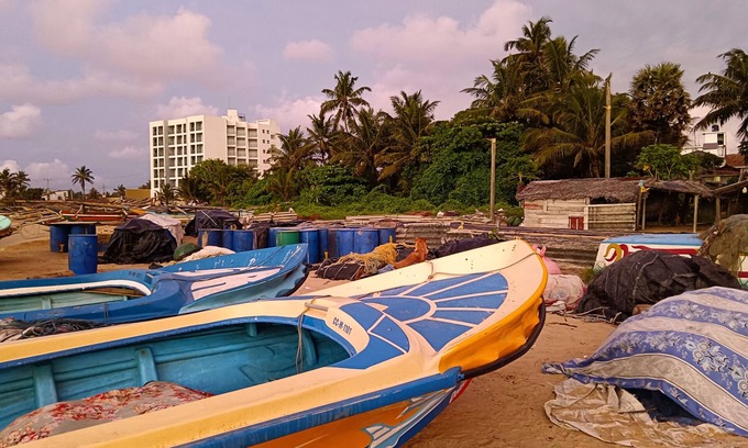 Daluwakotuwa Hôtel | Oleesha Hotel & Restaurant