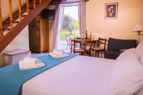 Lixouri Appartement | Olive Τrees Garden
