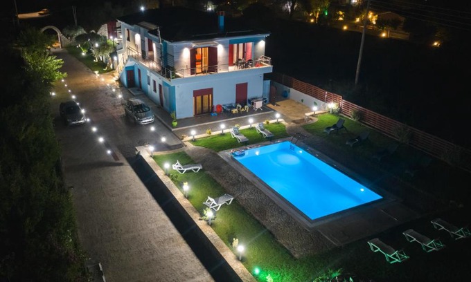 Aigialeia Appartement | Olive Tree Suites