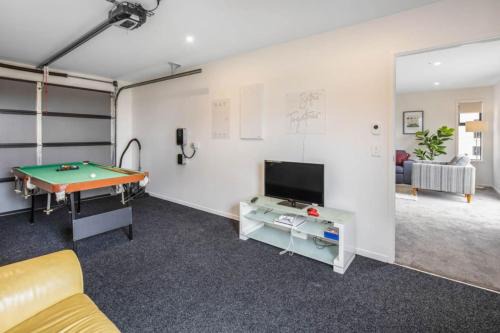 Trentham Maison | Oliver Oasis Wellington 2BR Retreat