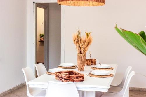Aspra Maison | Oltremare Suite N37 Villa fronte mare con spa privata giardino vista panoramica e wifi gratuito