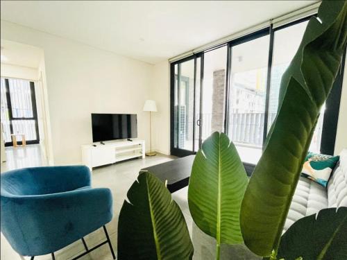 Lidcombe Appartement | Olympic Park Oasis - New 3b2b condo - Pool, Parking