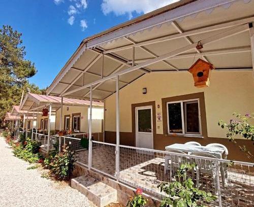 Olympos Appartement | OLYMPOS YÖRÜK OTAĞI APART EVLERİ