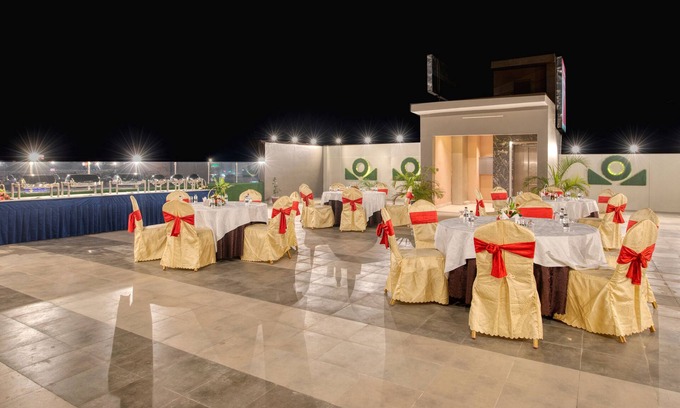 Raebareli Hôtel | Om Clarks Inn Raebareli