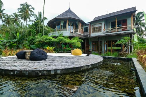 Sukasada Lit Et Petit-Déjeuner | OMantra Home Bali