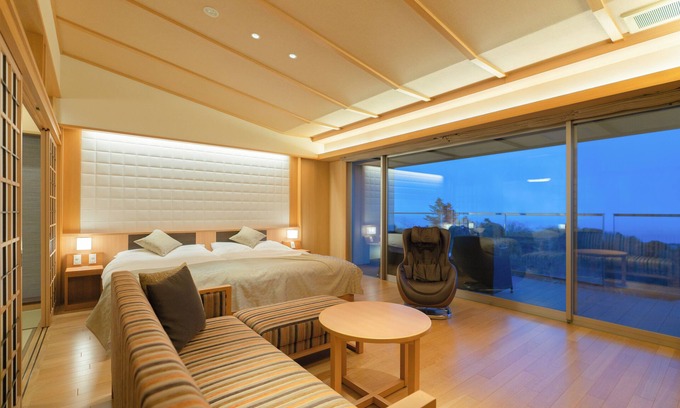 Yawatano Maison | Omuro no Mori Gyokusui - Adults Only