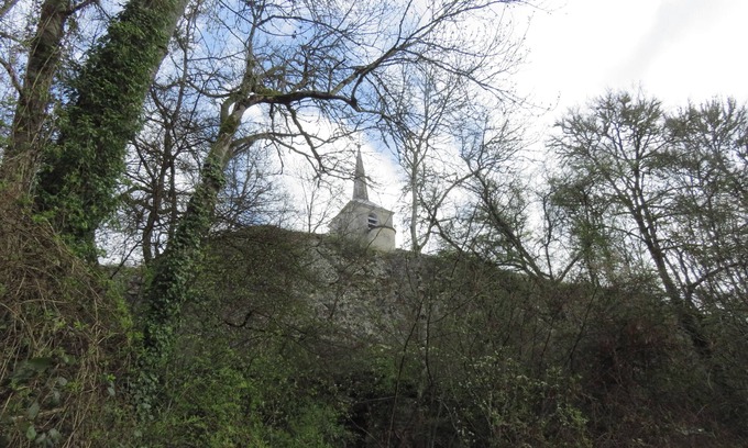 Voutenay-sur-Cure Maison | On the banks of the Cure, small house in the countryside