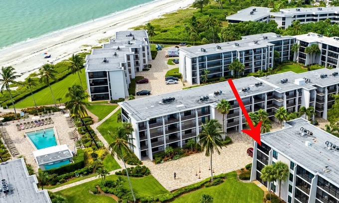 Sanibel Copropriété | On the Beach, Sundial West- Gulf View Premium Condo, Sleeps 6.