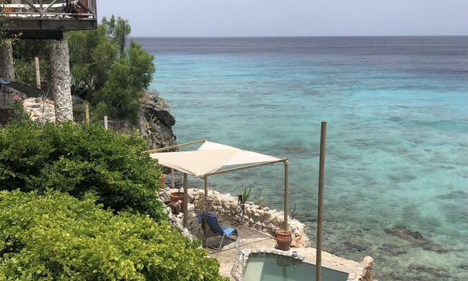 Bisento Cottage | SUR LA MER! Couples seulement! Privé-Naturel-Tranquille-Exceptionnel et Exclusif