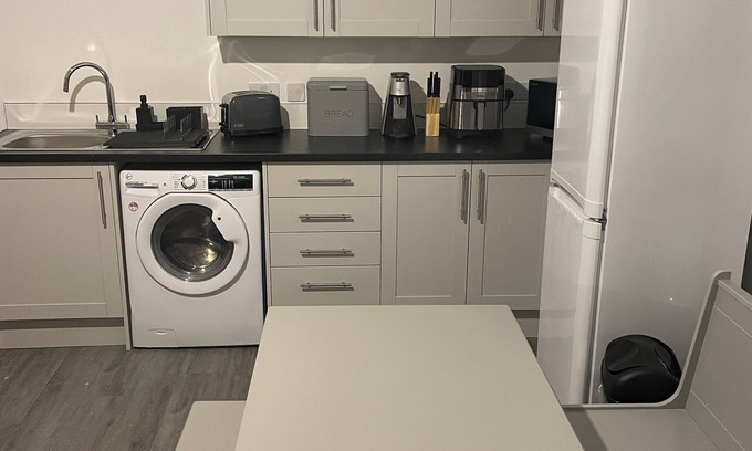 Ferryhill Appartement | One Bed Self Contained flat, in the heart of Ferryhill.