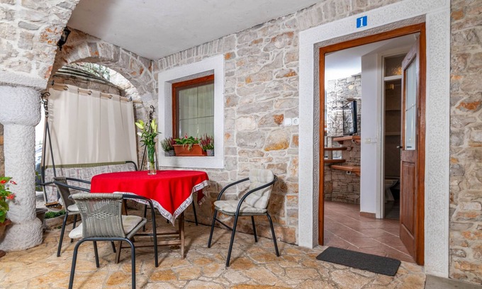 Basanija Appartement | Appartement d'une chambre avec la terrasse Basanija, Umag (A-7148-a)
