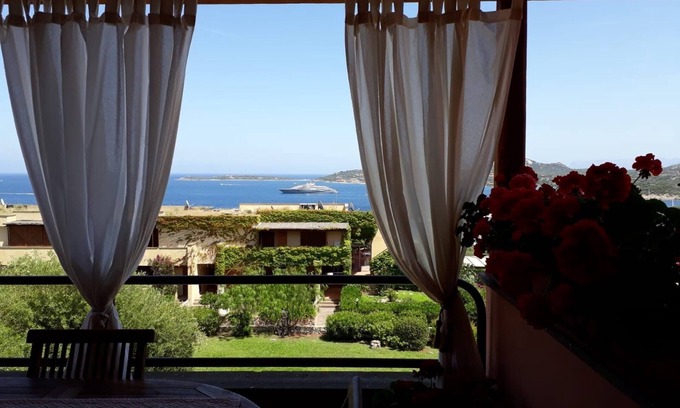 Portisco Appartement | Un appartement d'une chambre avec terrasse donnant sur la mer - Costa Smeralda