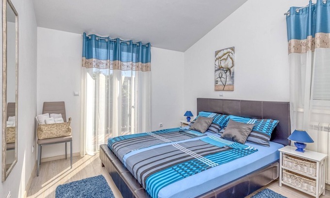 Cancini Appartement | Appartement 1 Chambre Kardumovic IV Bleu au troisième étage