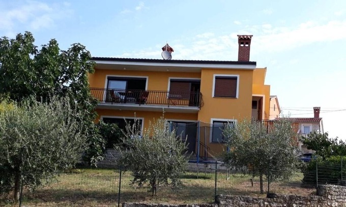 Mugeba Appartement | One bedroom apartment with terrace and sea view Mugeba, Poreč (A-24342-a)