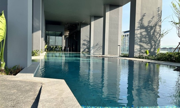 Ramkhamhaeng Copropriété | One bedroom near Rajamangala National Stadium/University Town