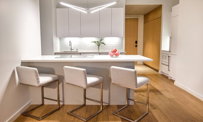 Downtown Portland Appartement | One Bedroom Urban Home in Portland's downtown Old Port district