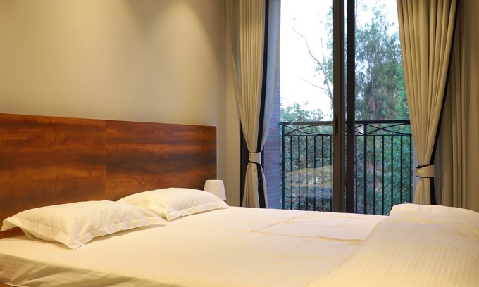 Lajpat Nagar Appartement | One BHK in the heart of South Delhi & Famous Shopping District/Metro Access