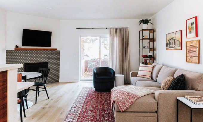 Central Boulder Copropriété | One Block to Pearl Street monthly rental-Digital Nomad's dream