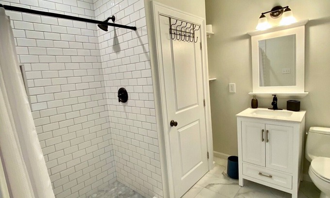 Ventnor City Appartement | One block to the beach/one block to Margate/steps to restaurants