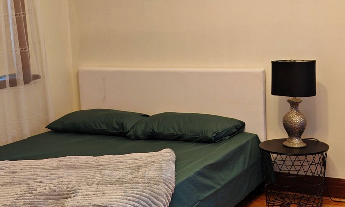 Melbourne Maison | One Family Suite in Melbourne|Walk to Camberwell Market & Deakin|Free Parking