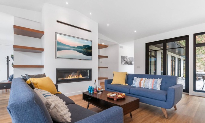 Okanagan-Similkameen Maison | One floor living steps from Skaha Lake, KVR trail, only 7 min from Penticton