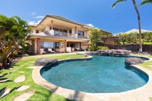 Waikoloa Maison | ONE OCEAN OHANA Expansive Views Exclusive Oceanfront Grotto pool plus private pool spa