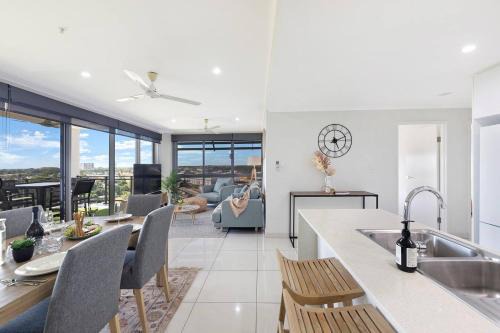 Darwin City Centre Appartement | 'Opal of Darwin' Breezy Living Atop Blue Horizons