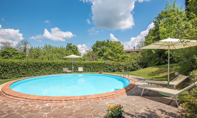 Radicondoli Appartement | Espace ouvert Antico Fienile avec vue sur les collines