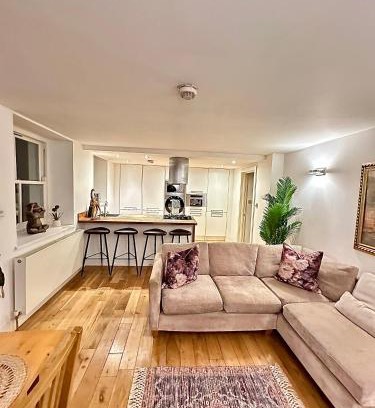 Bromley North Appartement | Opulent oasis in London