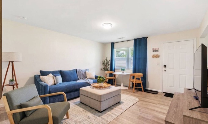 Columbus Appartement | Orchard Bend: 1BR, 1BA Apt near NCH