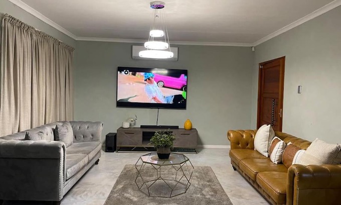 Madibeng Maison | Origon Farmhouse