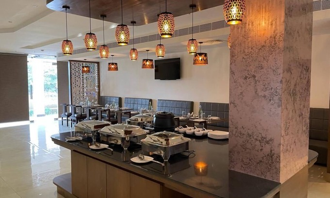 Suluru Hôtel | Orion Tree Hotel Sullurupeta
