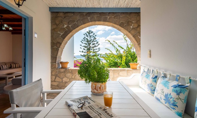 Adamas Maison | Orizontes Studios