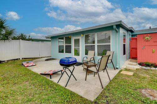 Ormond Beach Manors Maison | Ormond Beach Vacation Rental - Walk to Ocean!