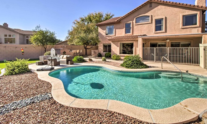 Rancho Vistoso Maison | Oro Valley Home w/ Putting Green & Grill
