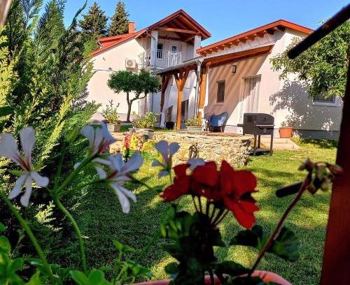 Balatonudvari Appartement | Orsolya Vendégház Balatonudvari