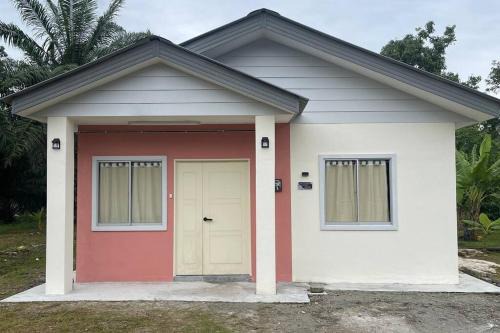 Kuala Selangor District Maison | Oryza Panthera Cottage