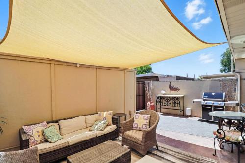 Casa Granada Townhouses Maison | Osborn Oasis | Short Walk to Old Town Scottsdale