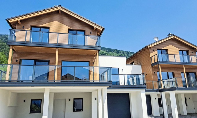 Bodensdorf Maison | Ossiacher See Chalet 1 by Interhome