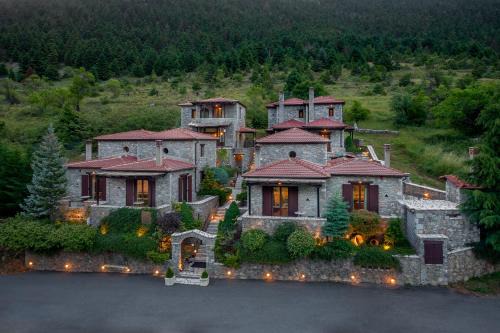 Kardaras Maison | Ostra Menalon Luxury Suites
