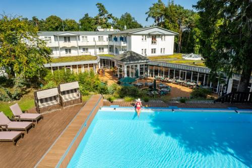 Seebad Bansin Hôtel | Ostseehotel Villen im Park - ein Rovell Hotel