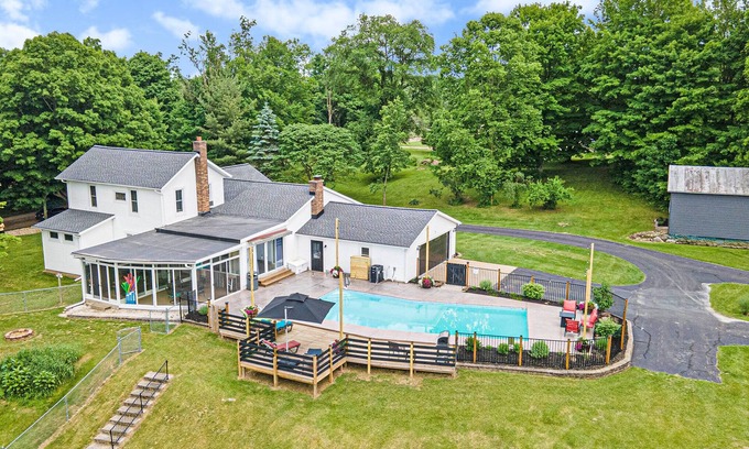 Bradley Maison | Otsego Château Sanctuary - Pool / Guest House / Event Venue / Pond / Fire Pit